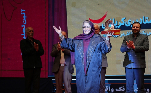 خندستان برگزیدگانش را شناخت