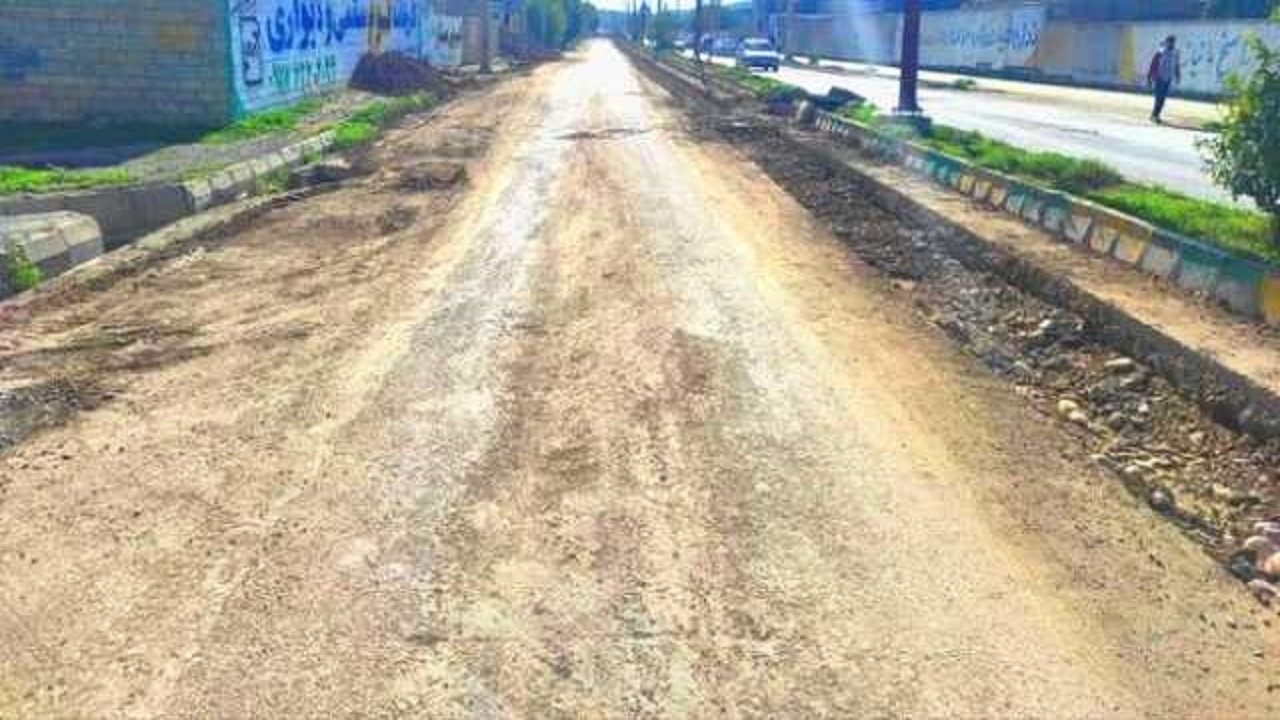 مرمت و بهسازی معابر روستای بابا پیر شاید زمانی دیگر