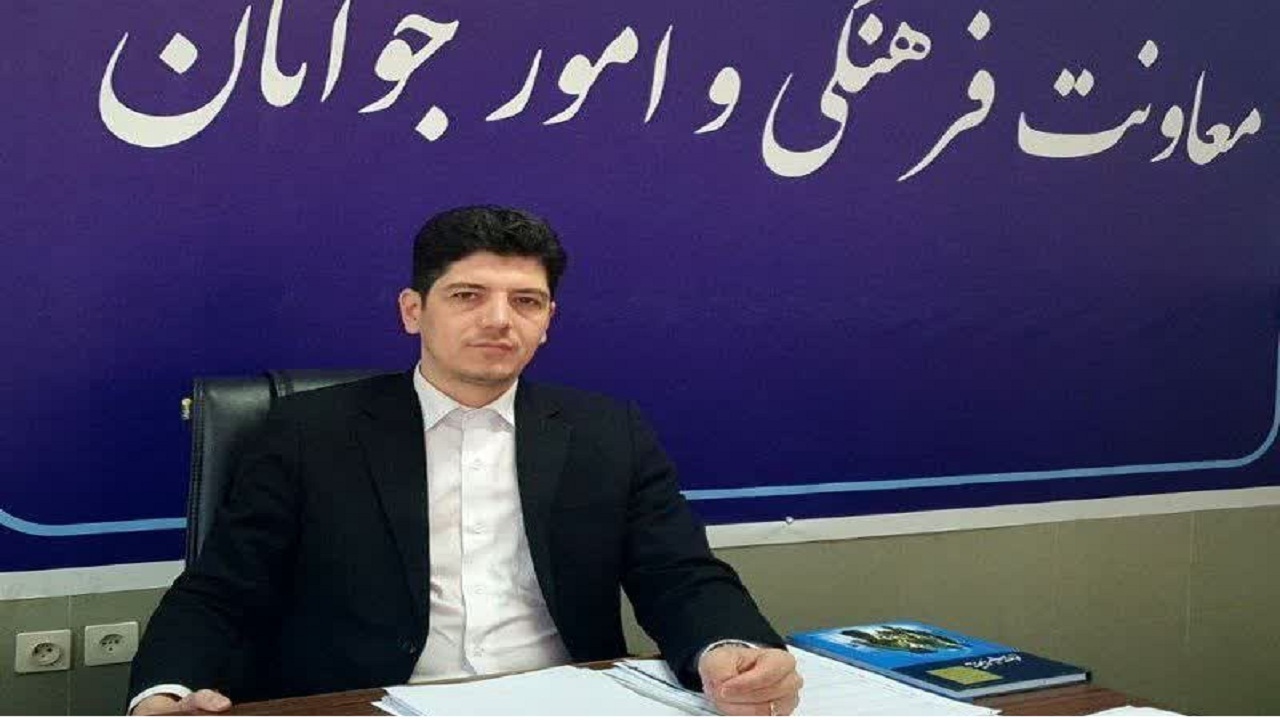 تجلیل از جوانان برتر آذربایجان غربی در هفته جوان