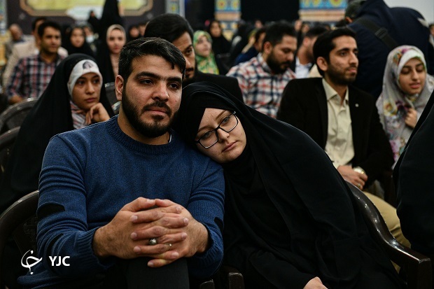 پیوند فیروزه&zwnj;ای ۱۵۰ زوج دانشجو در مسجد مقدس جمکران +تصاویر