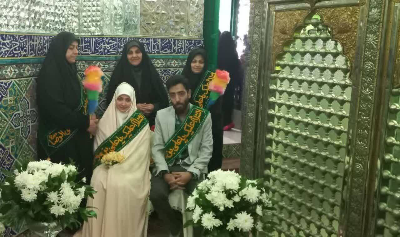 ازدواج یک زوج جوان یاور رضوی در حرم امام زاده قاسم (ع) بابل