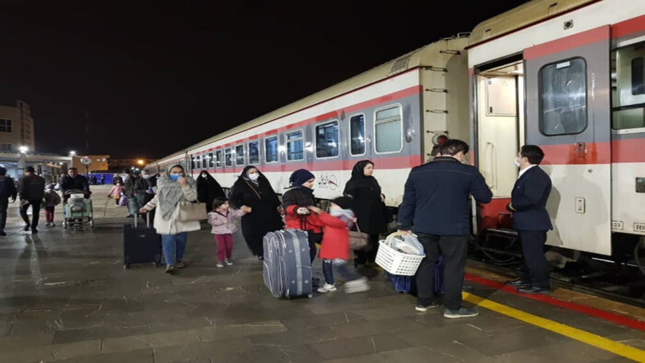 تردد زائران خارجی با قطار به مشهد مقدس افزایش یافته است