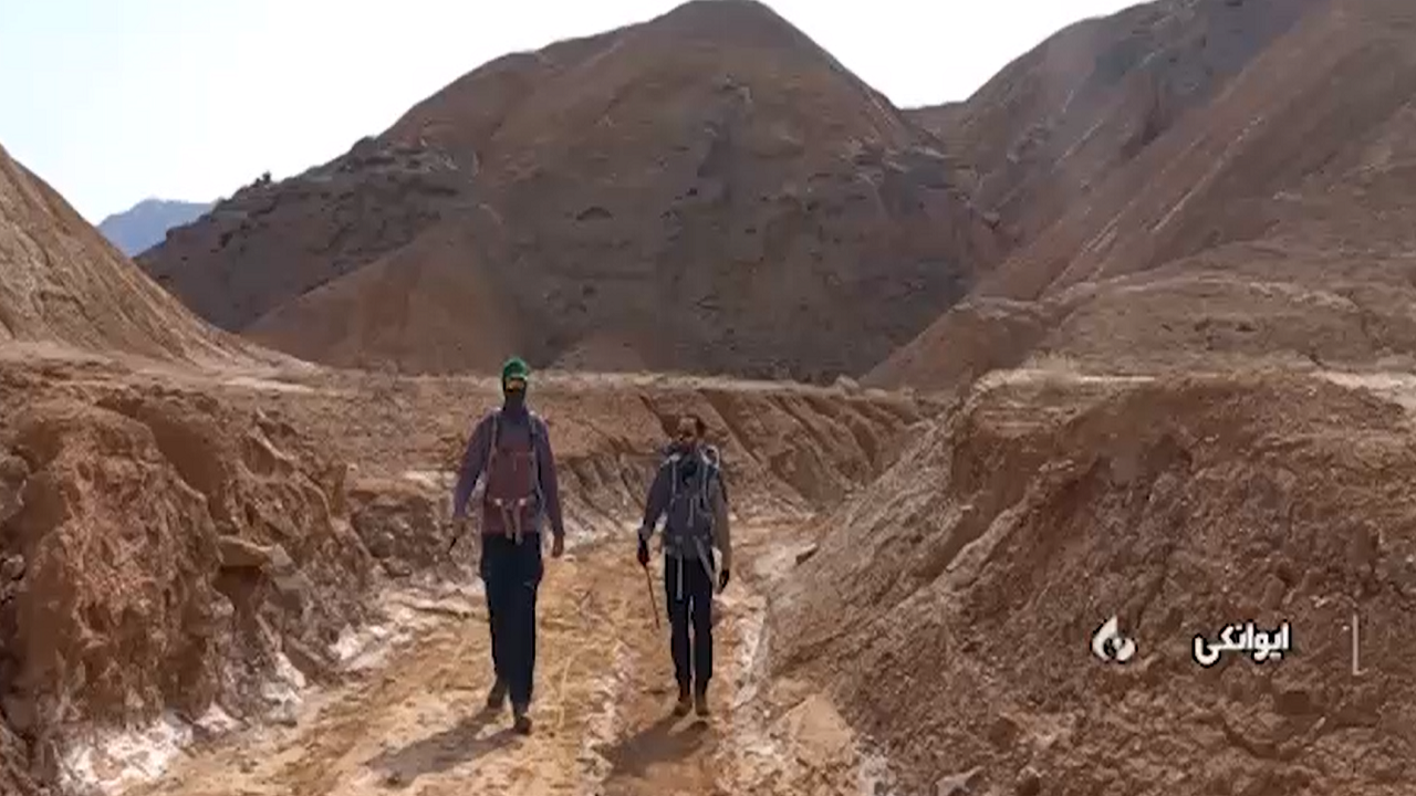 صعود خانوادگی به ارتفاعات قله طلای ایوانکی