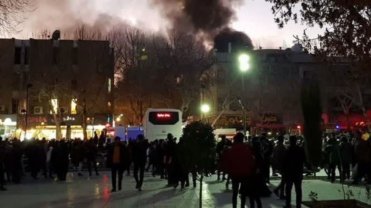 بازگشایی بلوک یک مجتمع آزادی اصفهان منوط به تایید ایمنی