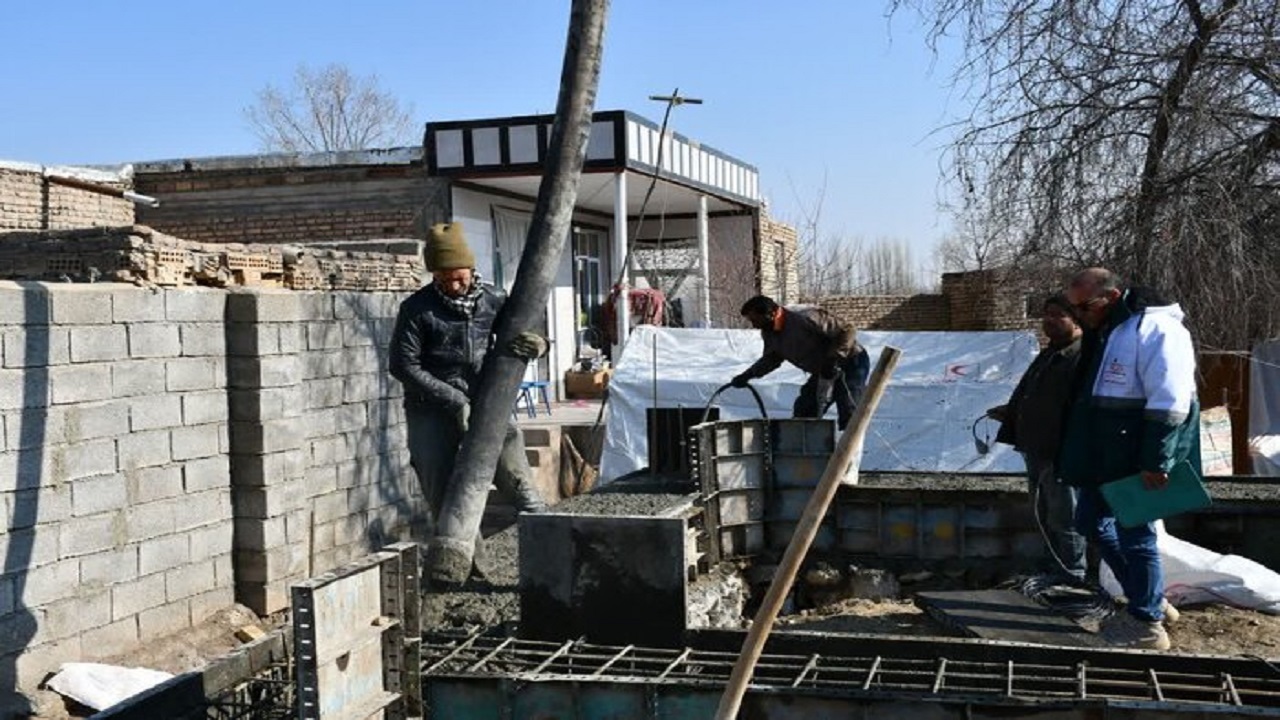 خرداد سال آینده واحدهای زلزله زده خوی تکمیل می شود