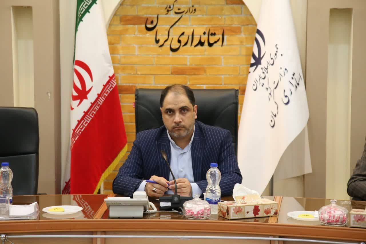 فرمانداران از ظرفیت‌های قانونی در حل مشکلات فعالان اقتصادی استفاده کنند