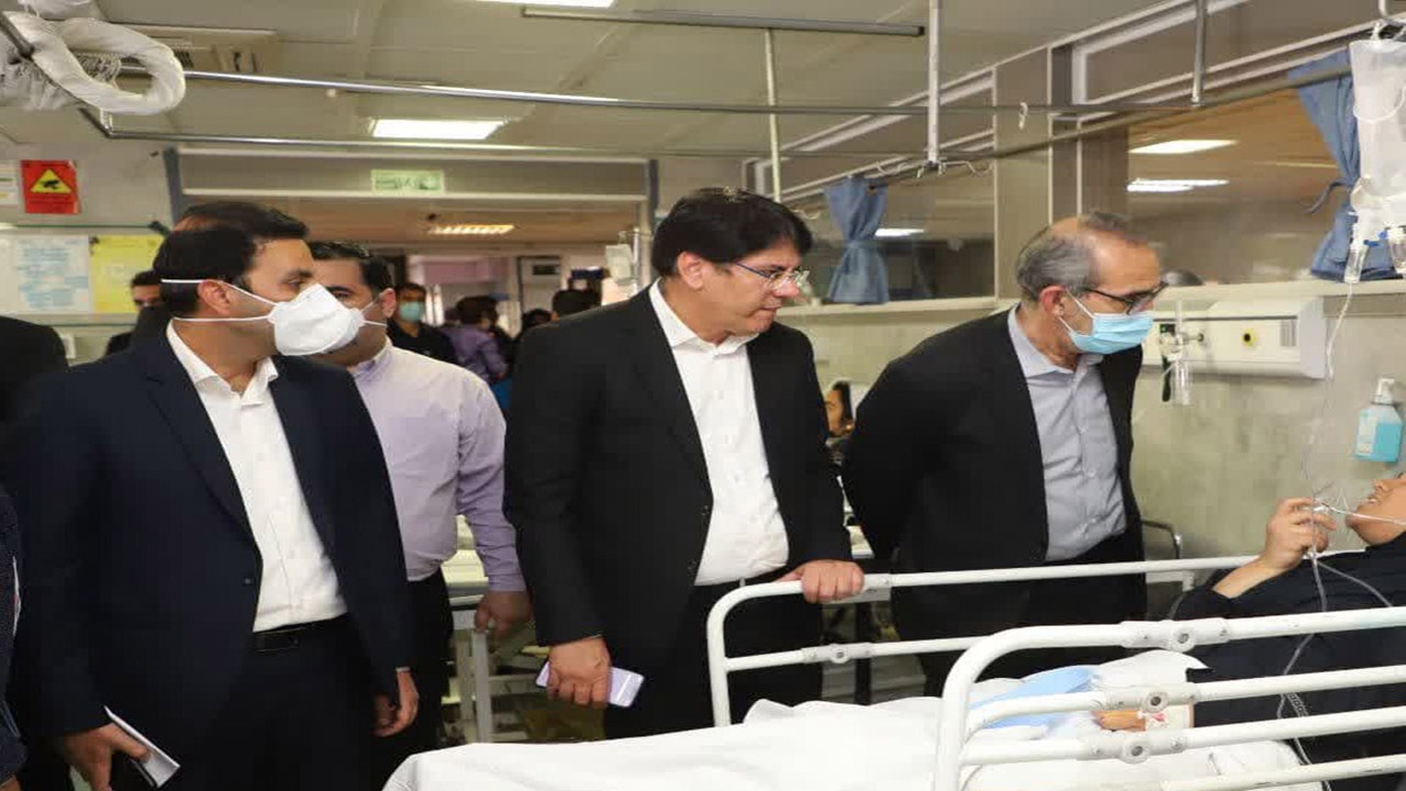 بررسی روند خدمت رسانی به دانش‌آموزان بدحال