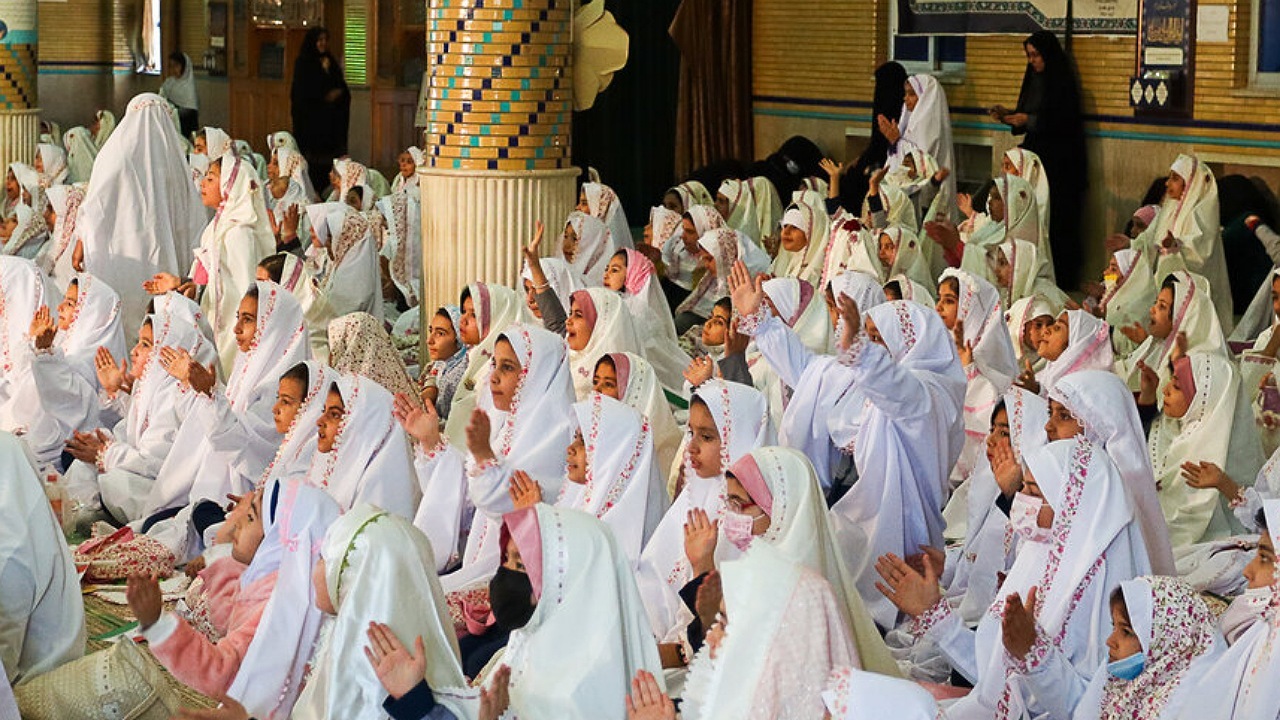 جشن تکلیف ۶۰۰ فرشته اصفهانی