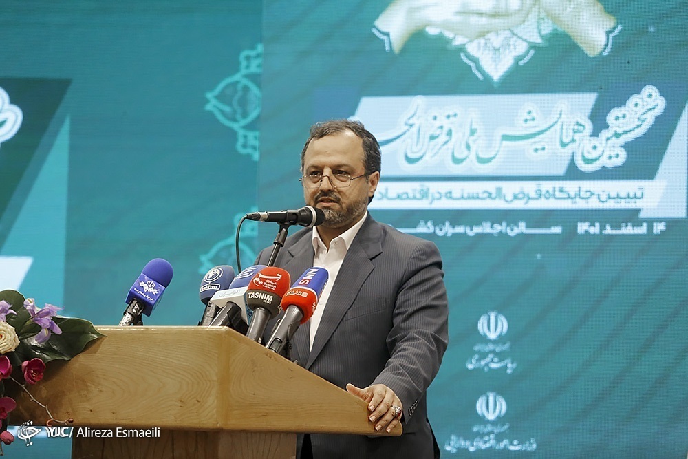 وزیر اقتصاد احسان خاندوزی