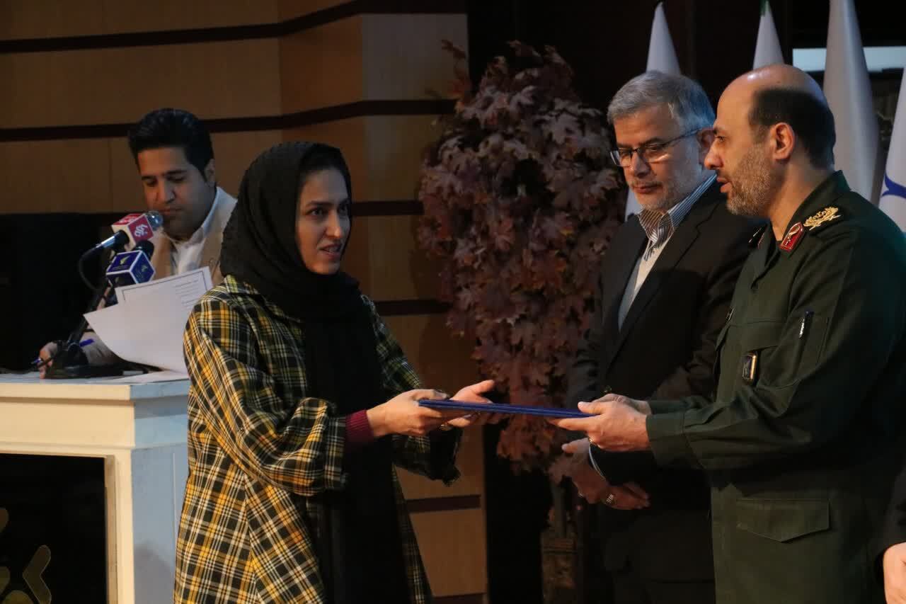 نخبگان دانش‌بنیان البرز تجلیل شدند