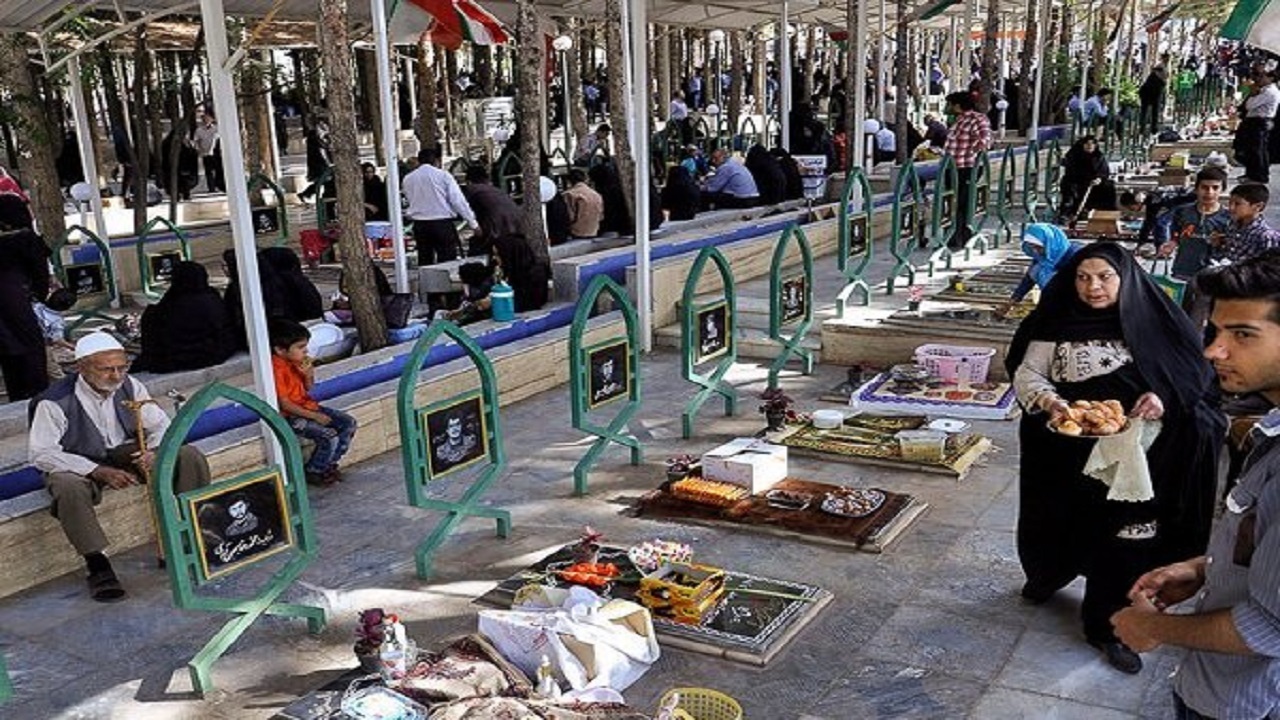 وقتی برات مردگان رنگ تشریفات می گیرد