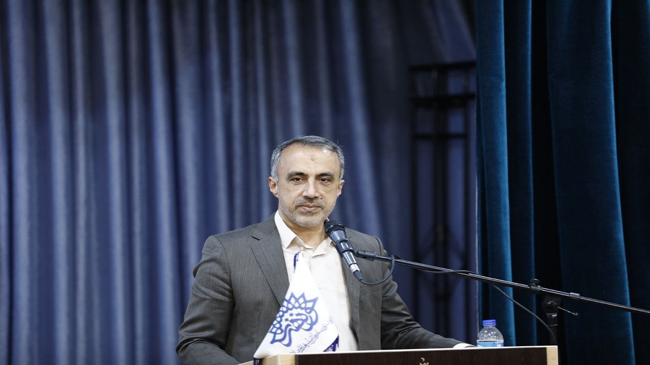زبان هنر بهترین راه برای انتقال فرهنگ ایثار و شهادت است