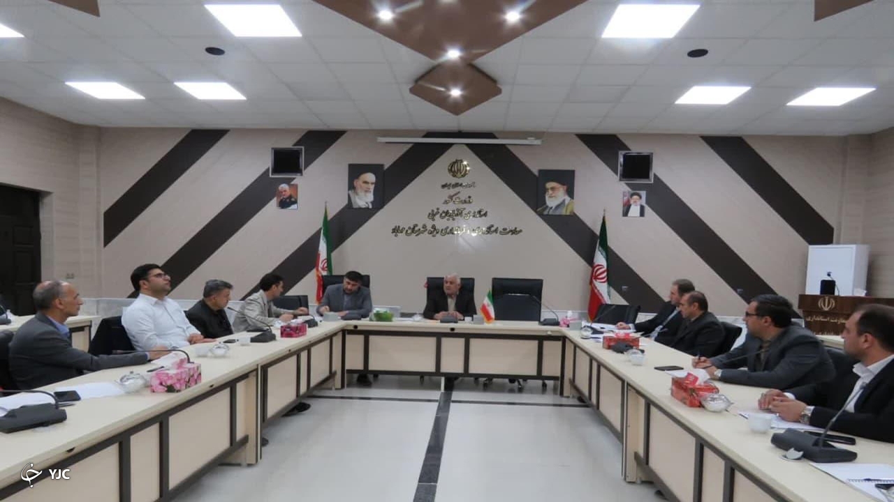 بانک‌ها در پرداخت تسهیلات تسهیل گری کنند