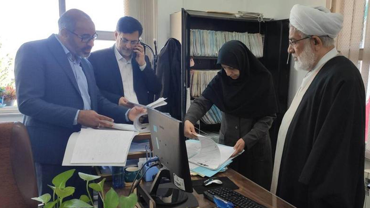 رسیدگی دادستان کل کشور به مشکلات قضایی مردم نجف‌آباد
