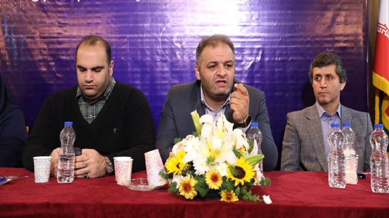 انوشیروانی: رضازاده تابلوی وزنه برداری است