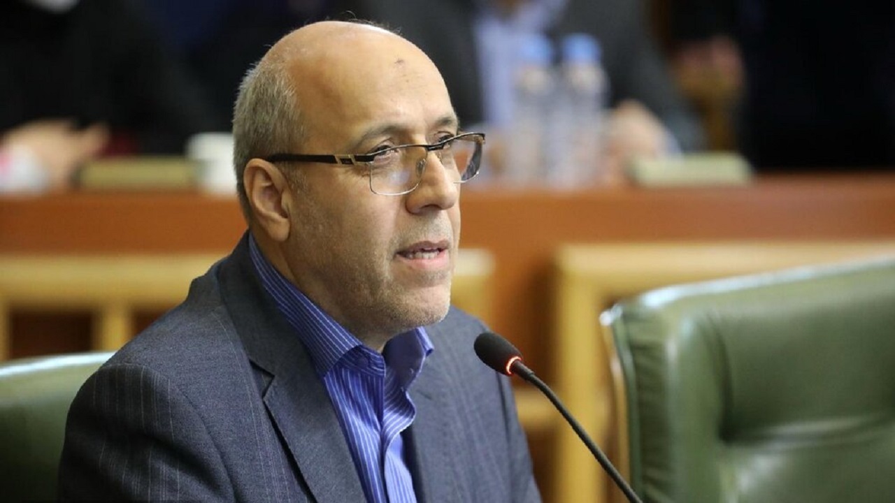 ‌نمی‌توان شهر را با ابزار‌های قدیمی اداره کرد/ انتقاد از ساخت اتوبان و بزرگراه هاى جدید در پایتخت