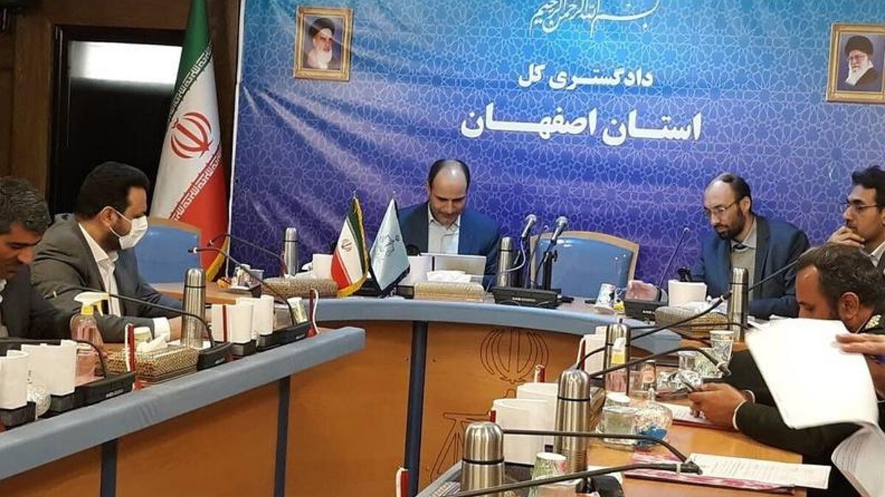 تسریع فرآیند‌های الکترونیک در کلانتری‌ها و مجتمع‌های قضایی اصفهان