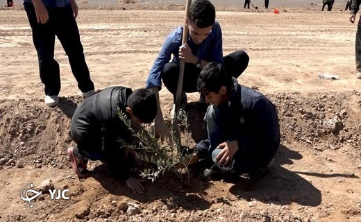 آغاز سال عبادی بیش از هزار دانش آموز بافقی+تصویر