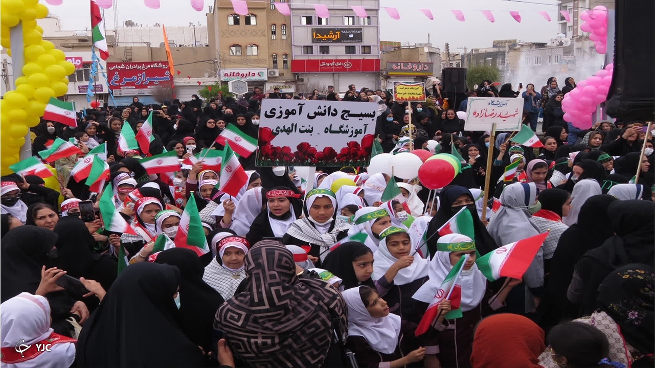سرود سلام فرمانده در آستانه نیمه شعبان در کازرون طنین انداز شد