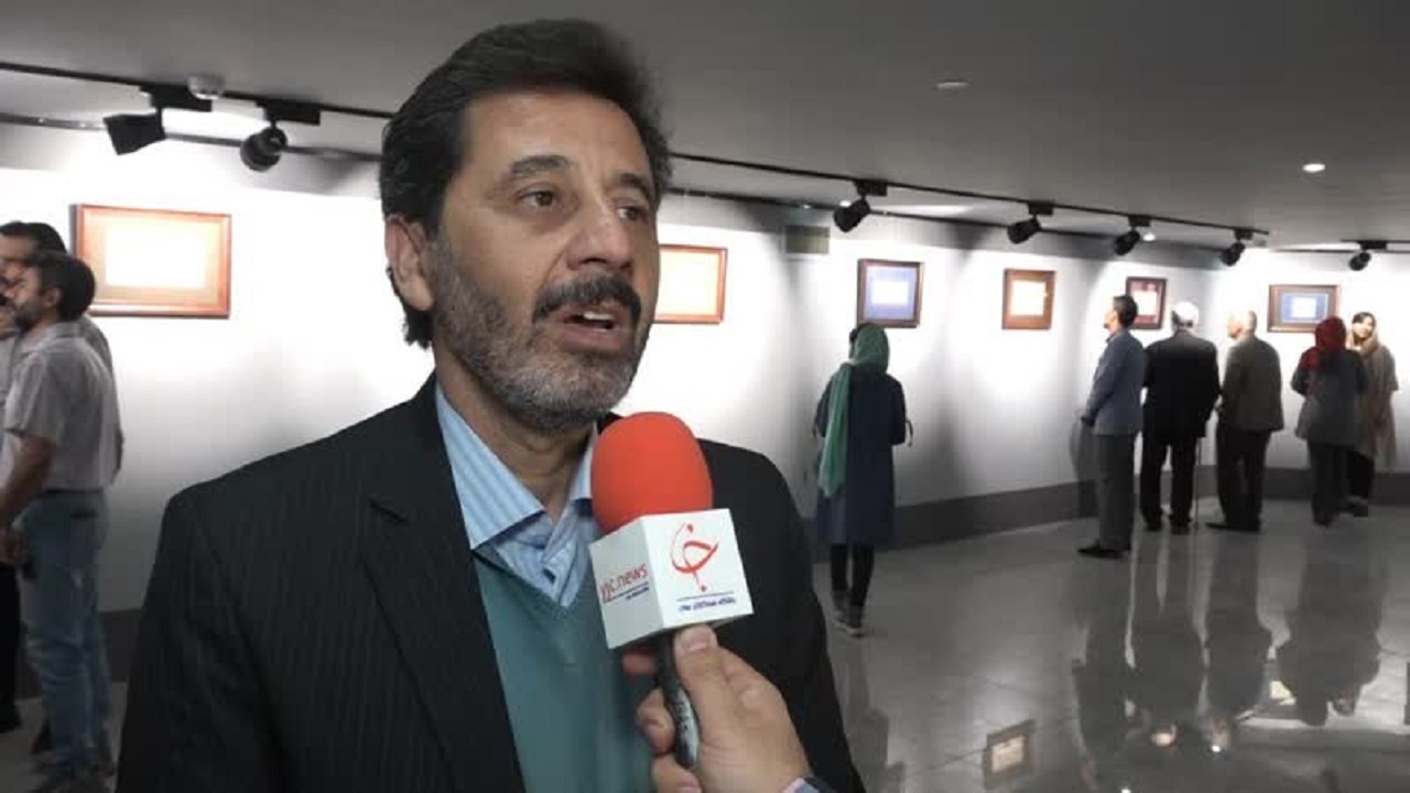 افتتاح نمایشگاه چتر سرخ زندگی در یزد