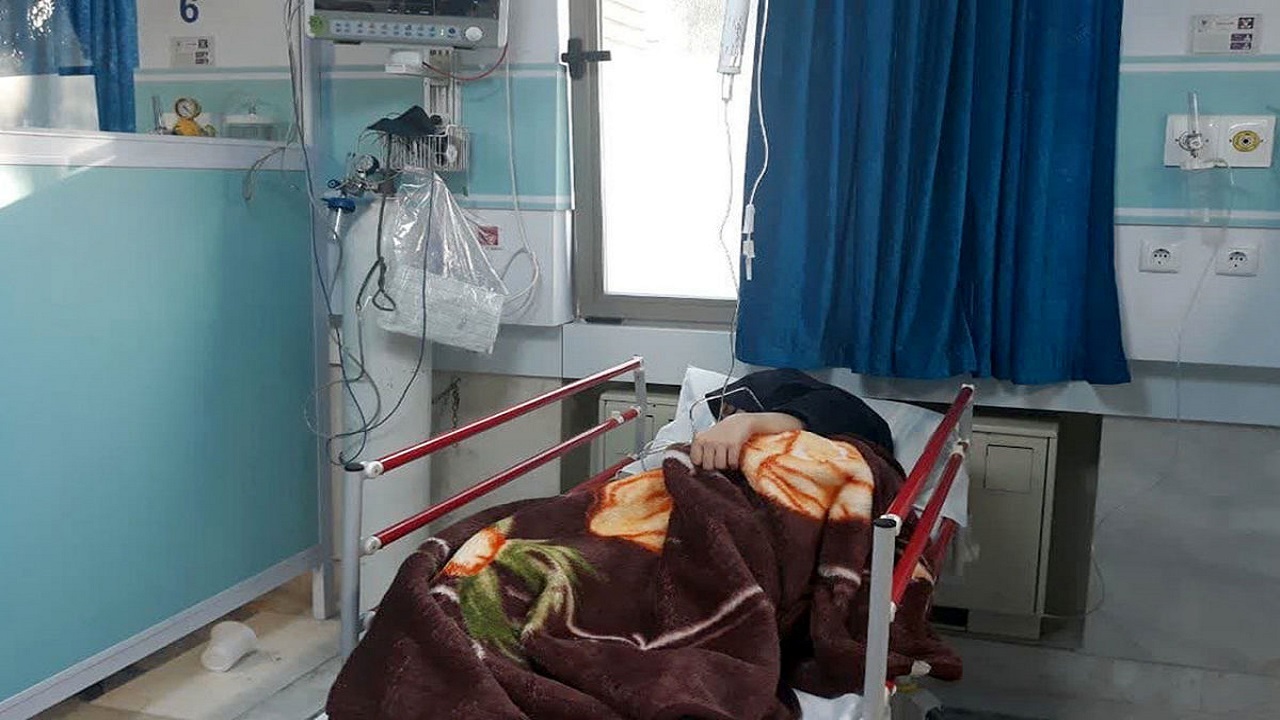 بدحالی های دانش آموزان به دیگر شهرهای کردستان رسید / معاون استاندار : وجود مواد سمی در بدحالی دانش آموزان صحت ندارد + فیلم