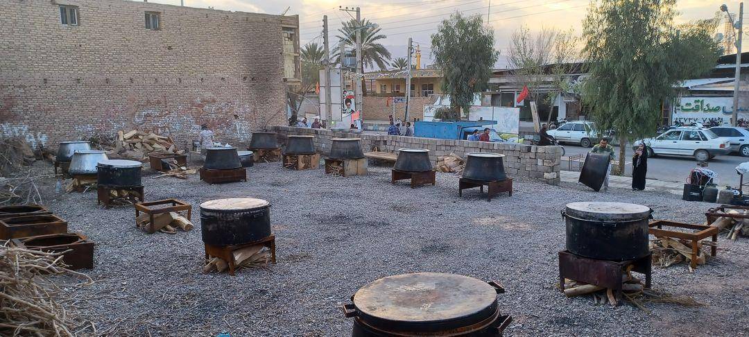 پخت آش ولادت امام زمان در شهرستان راور ۱۹ ساله شد
