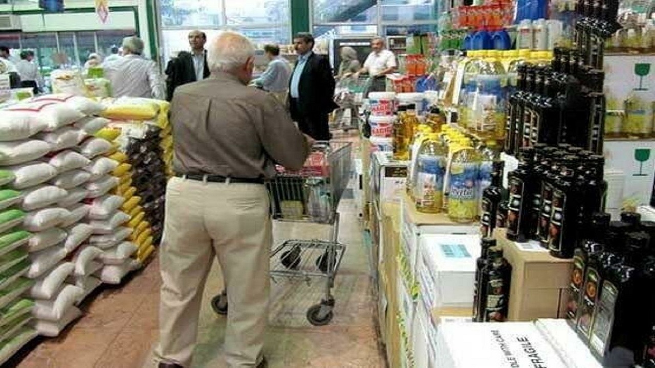 اعلام نرخ کالا‌های اساسی تنظیم بازار در آذربایجان غربی