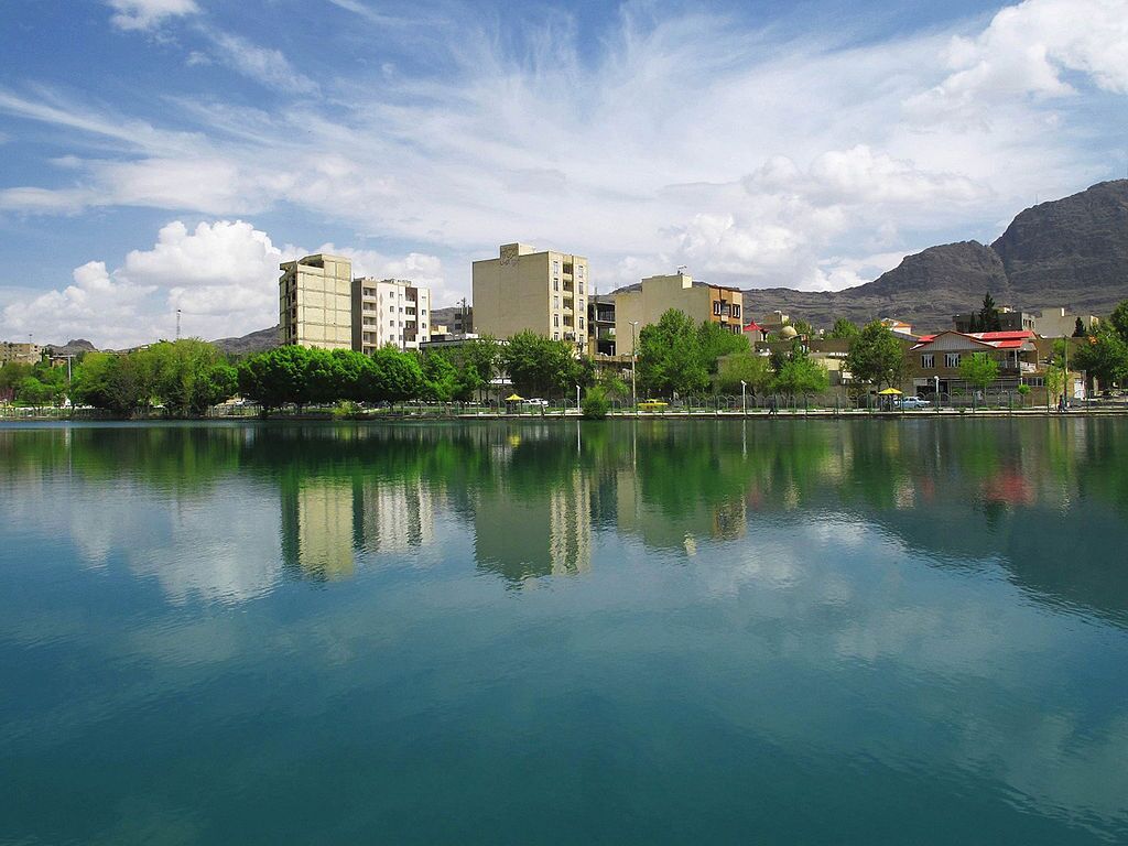 شهرِ بی‌نشاط