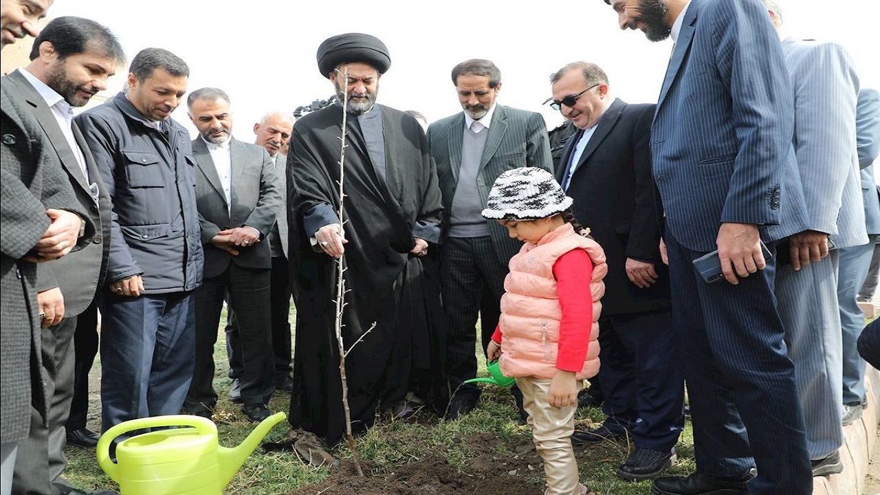 سرانه فضای سبز در استان اردبیل مناسب نیست