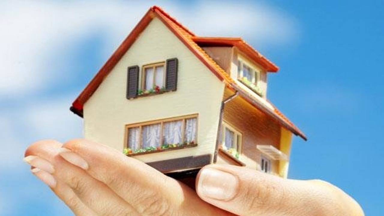 قدم های خیر هیئت امنای مسجد برای ساخت یک واحد مسکونی در زرند 