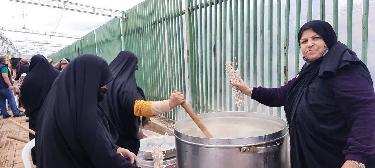 جشن نیمه شعبان در اقصی نقاط کشور + فیلم و تصاویر