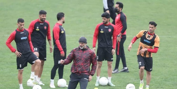 برگزاری تمرین پرسپولیس زیر باران