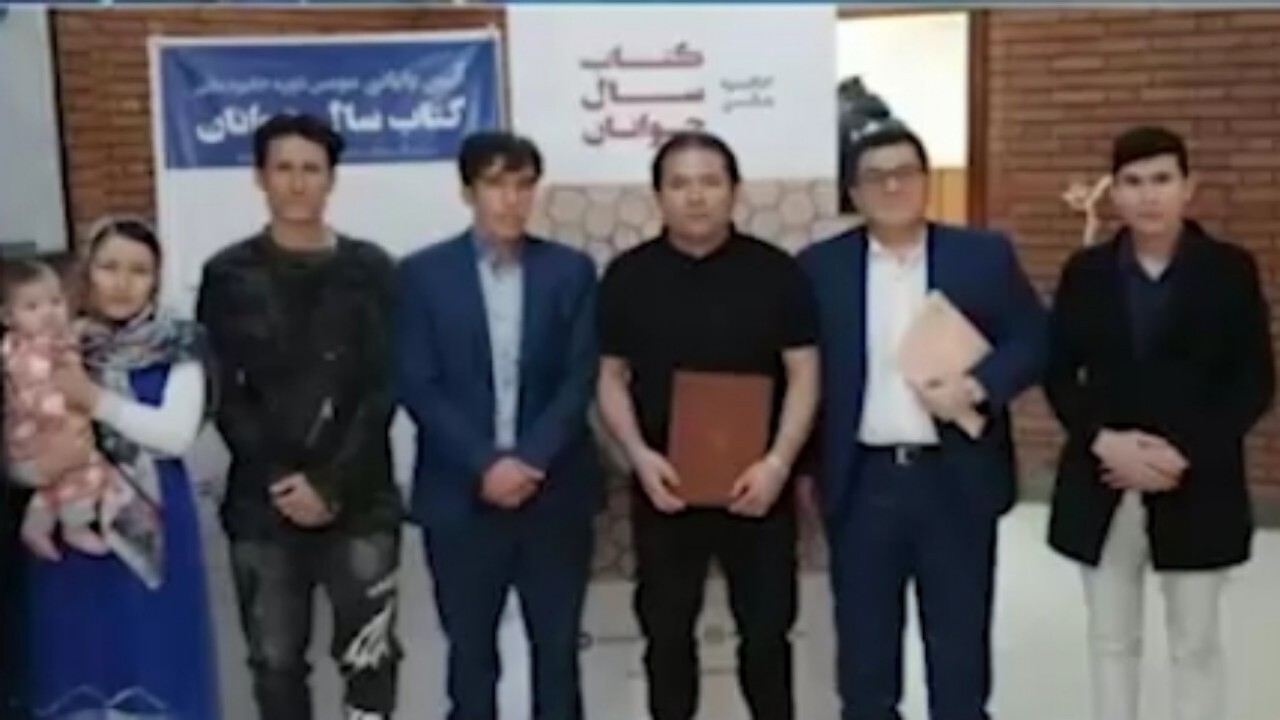 مراسم پایانی سومین دوره جایزه ملی کتاب سال جوانان برگزار شد + فیلم