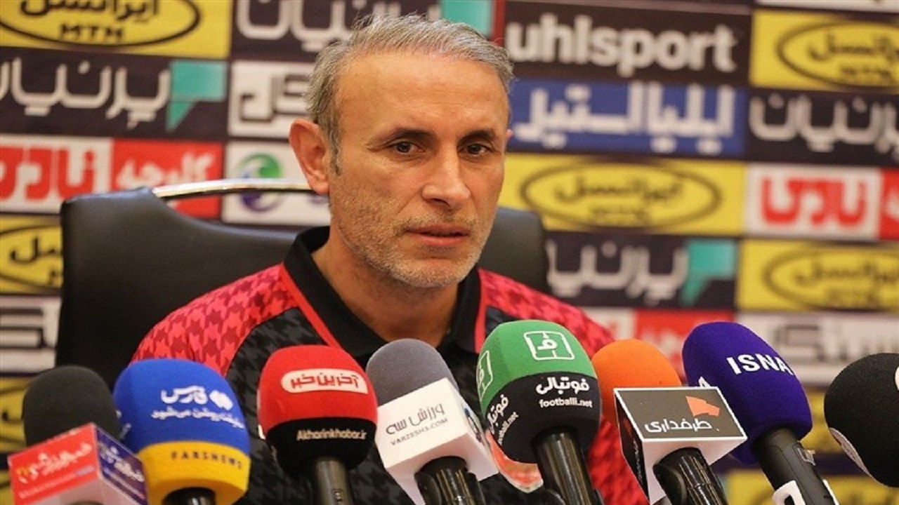 گل‌محمدی در نشست خبری دیدار سپاهان - پرسپولیس شرکت نکرد