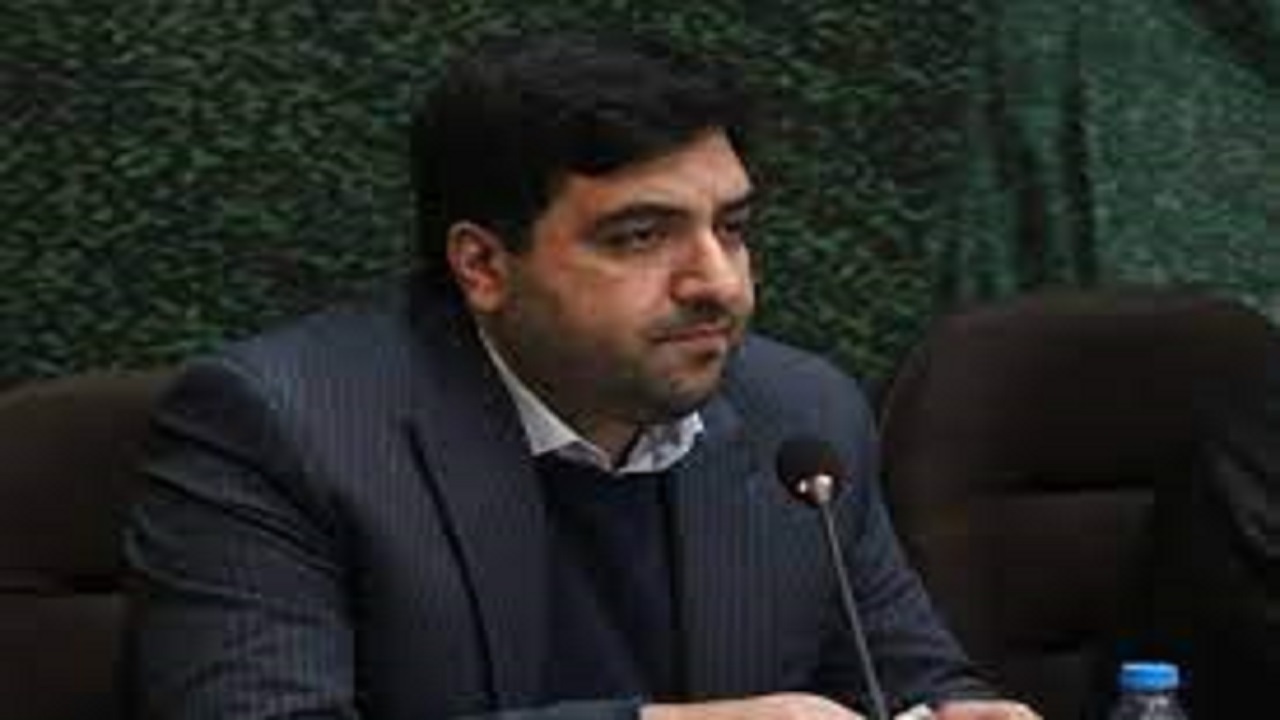 مذهب مسئله‌ اصلی دشمن در تهاجم فرهنگی است