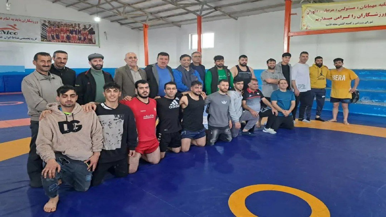 حضور تیم املاک خاص بابلسر در لیگ کشتی لوچو مازندران