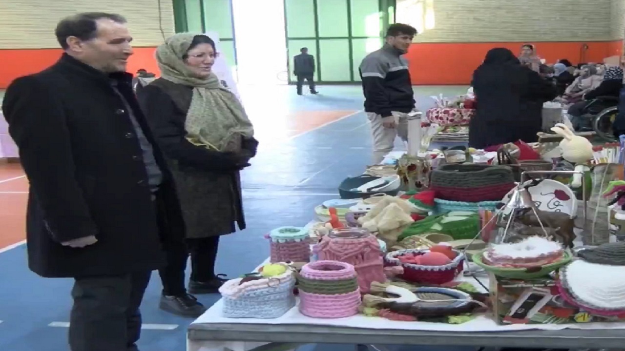 برپایی نمایشگاه توانمندی‌های بانوان در مراغه