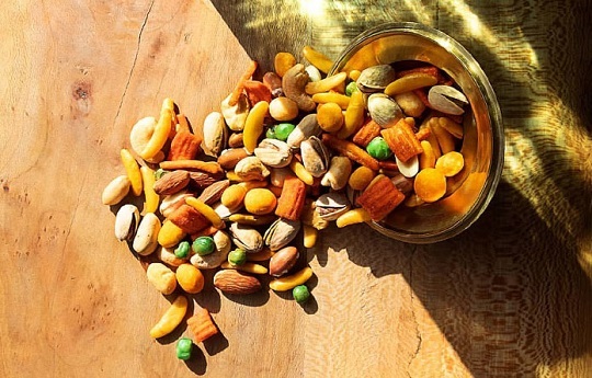 خداحافظی با غم و غصه ها در آخر سال