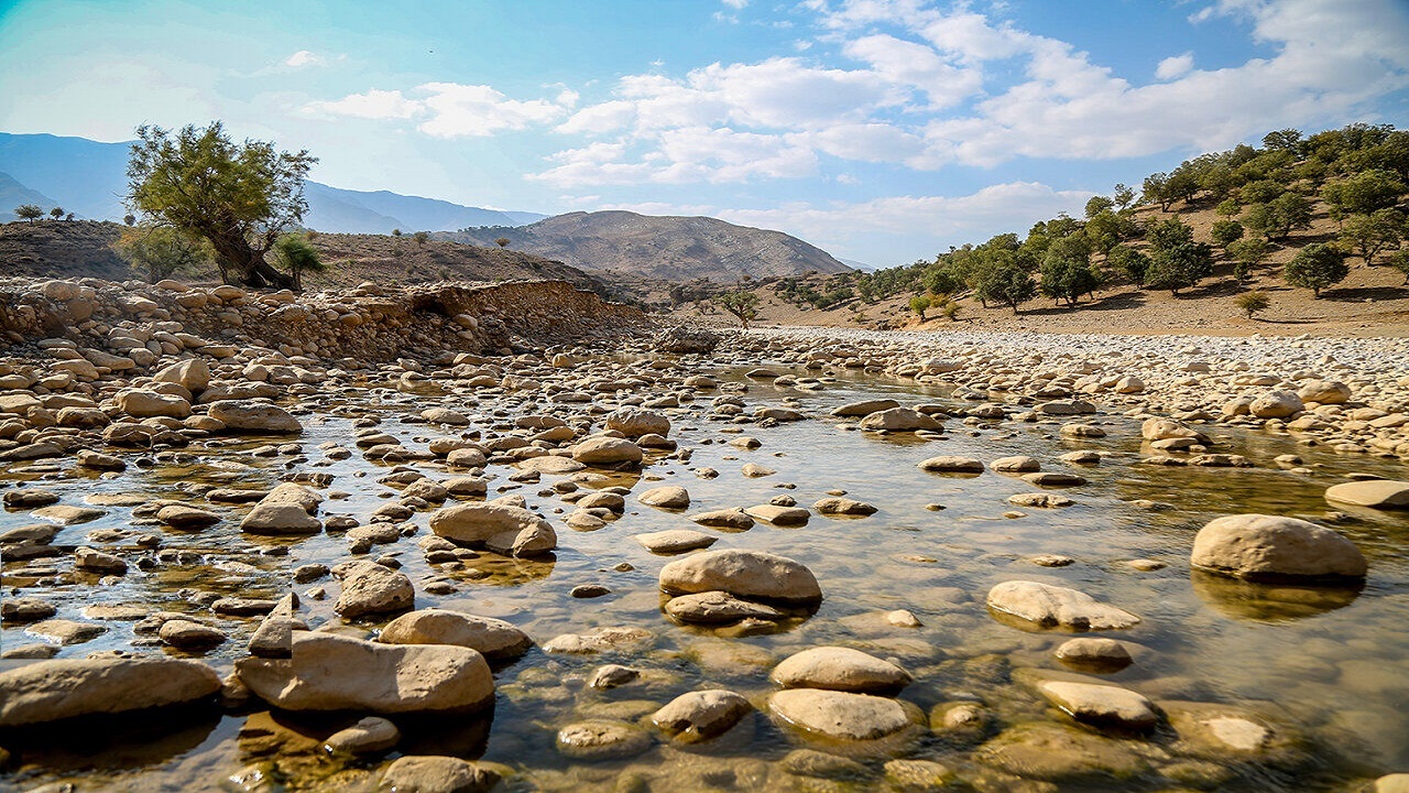 مرگ خاموش رودخانه بزرگ اترک زیر سایه بی توجهی‌ها
