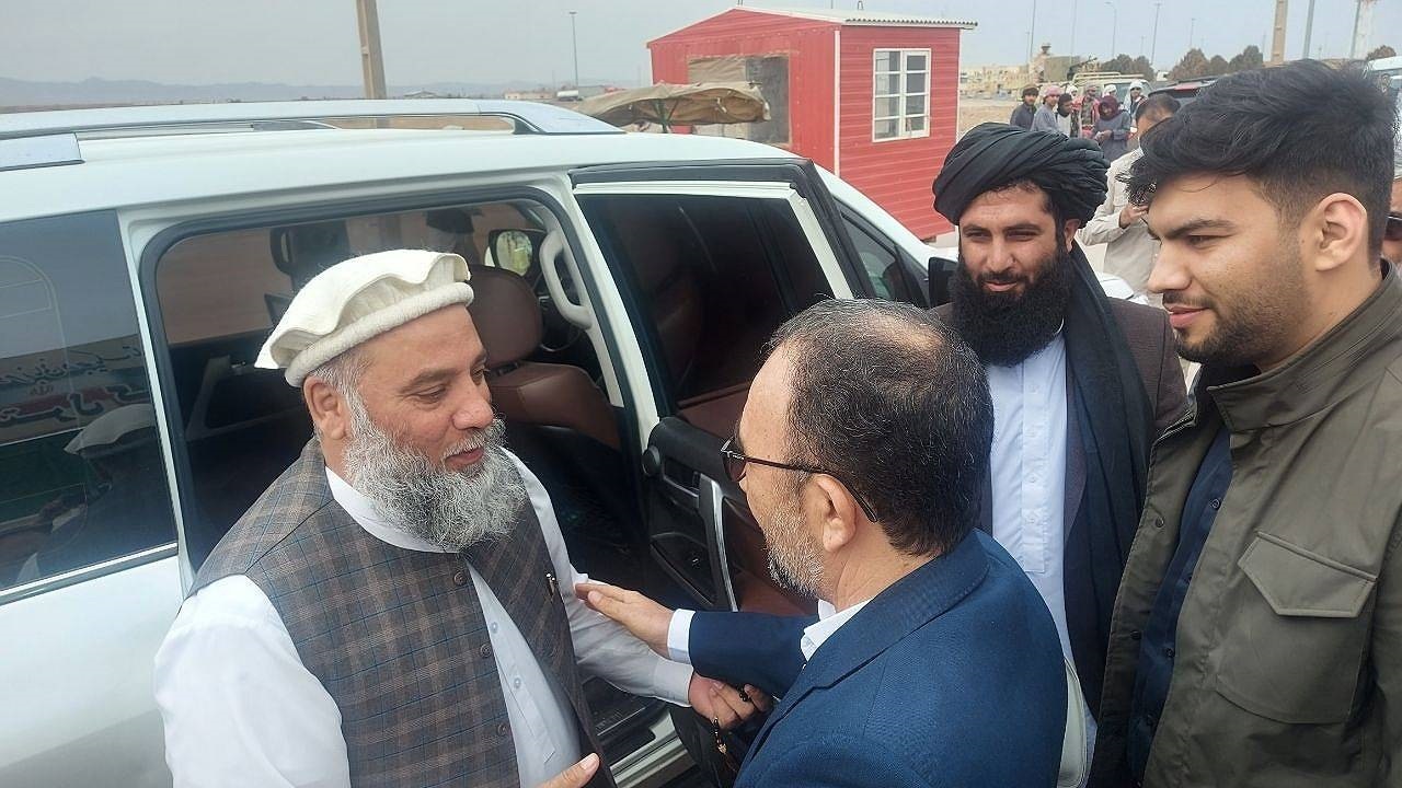 سفر وزیر صنعت و تجارت افغانستان به مرز دوغارون