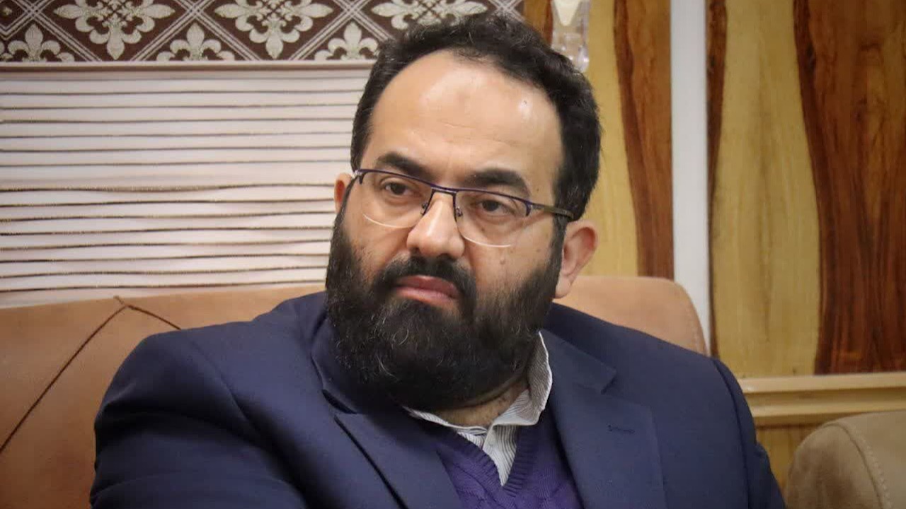 گفتمان دولت مردمی‌سازی در امور است