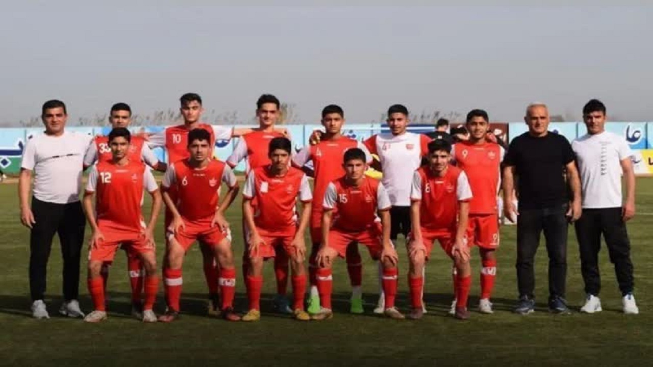 نونهالان پرسپولیس قائمشهر در لیگ برتر فوتبال کشور