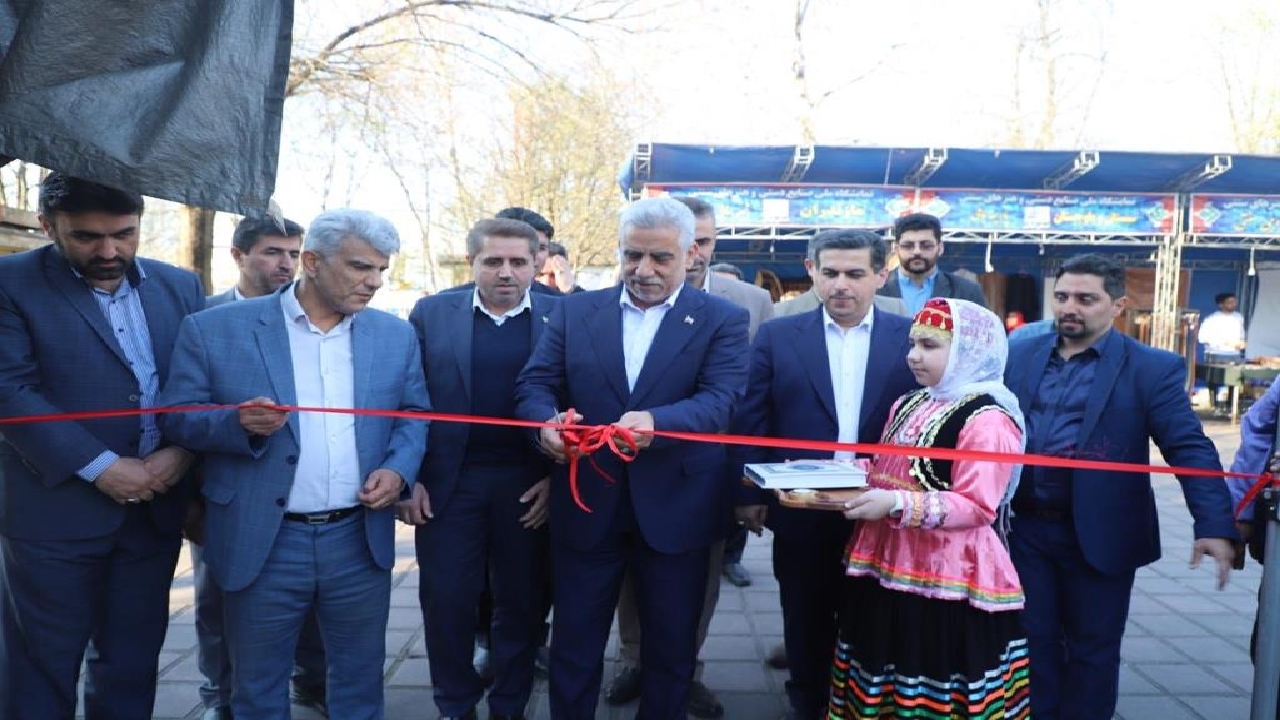 گشایش نمایشگاه سراسری صنایع دستی کشور در رشت