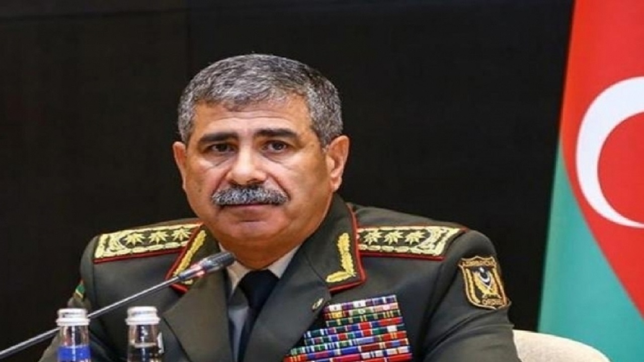 وزیر دفاع باکو: به اقدامات ارمنستان «سرکوبگرانه» پاسخ خواهیم داد