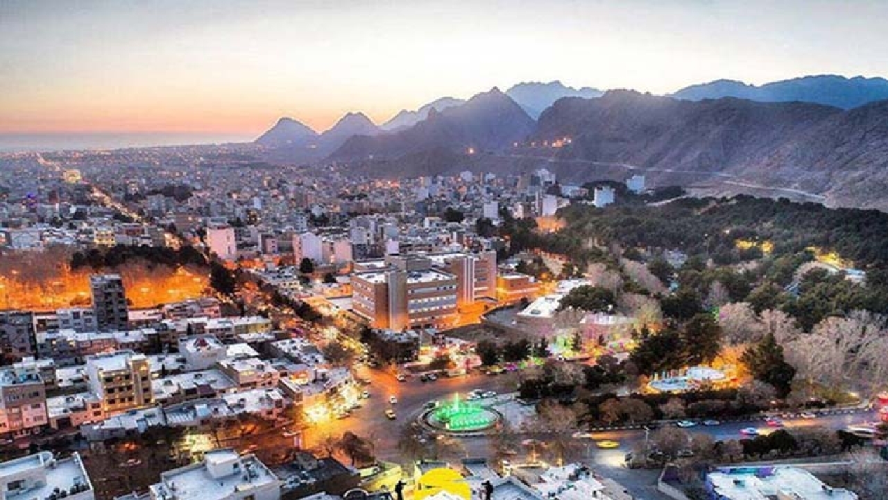 تدوین برنامه‌های خلاقانه گردشگری متناسب با شرایط ماه مبارک رمضان