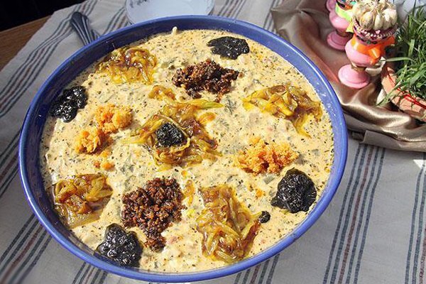 آشنا شدن با غذاهای محلی خراسان رضوی مناسب ایام عیدنوروز و ماه مبارک رمضان آشنا شدن با غذاهای محلی خراسان رضوی مناسب ایام عیدنوروز و ماه مبارک رمضان