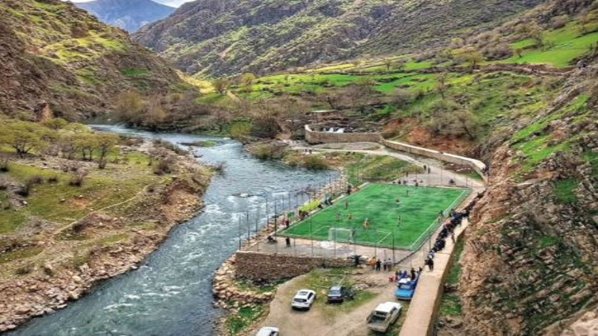 دیوزناو: نمایی از جلوه گری طبیعت در دل کوه های زاگرس