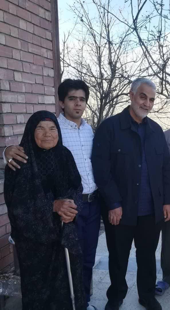 حاج قاسم سلیمانی