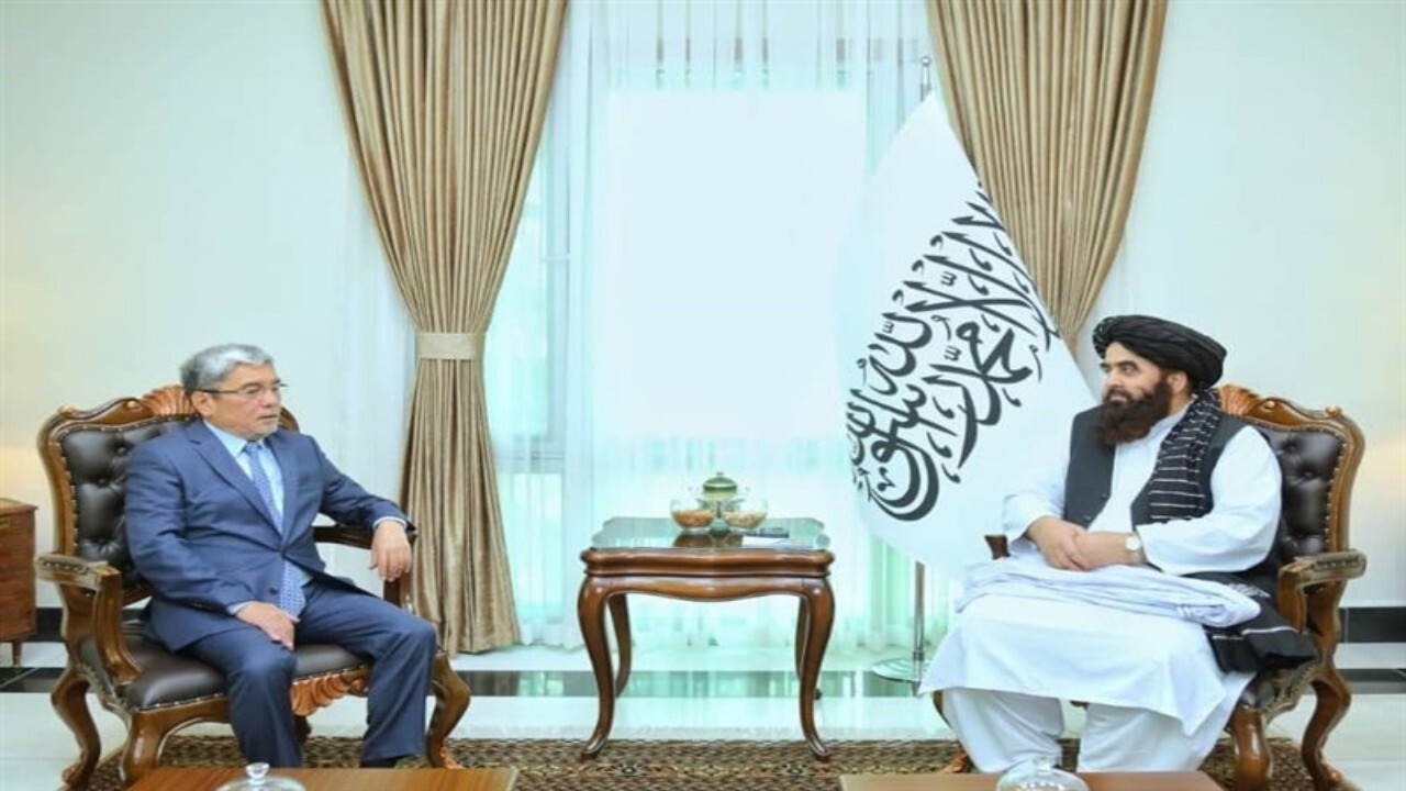 طالبان خواستار همکاری قزاقستان برای ایجاد خطوط ریلی در افغانستان شد