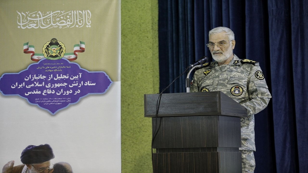 جانبازان و ایثارگران سدی محکم در مقابل شبیخون دشمن هستند